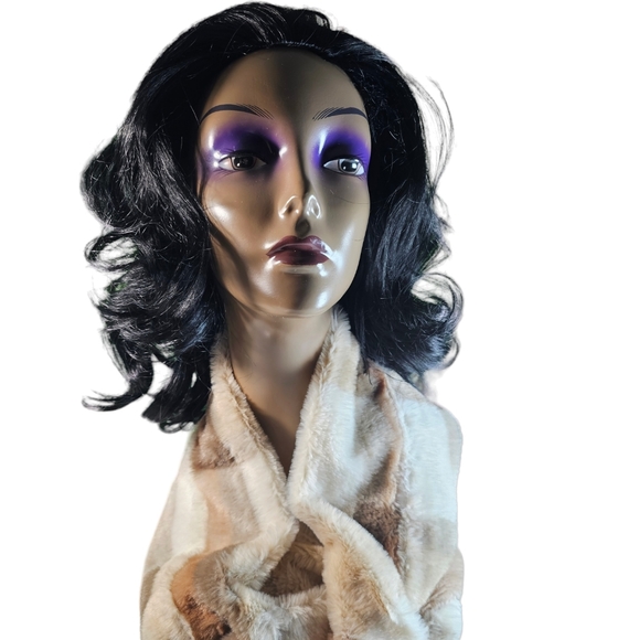 Mannequin Head can Display Hats Wigs Eyeglasses Jewelry Necklace Scarves - Picture 9 of 9